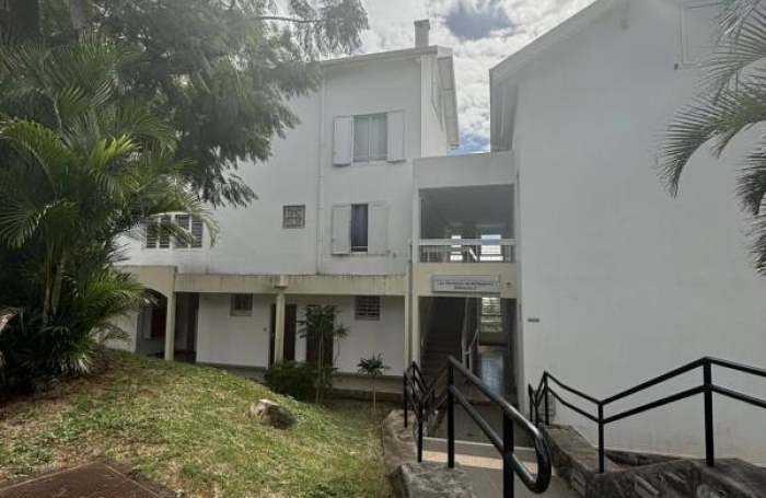 Location Appartement 97400