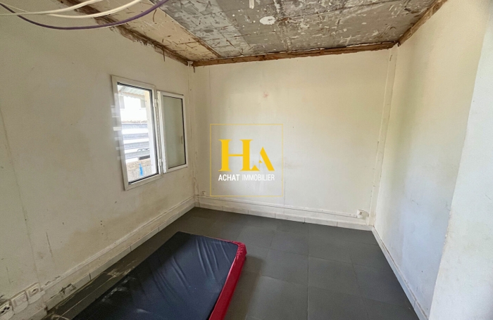 Vente Maison 93m&sup2; 8 pi&egrave;ces Etang-Sale