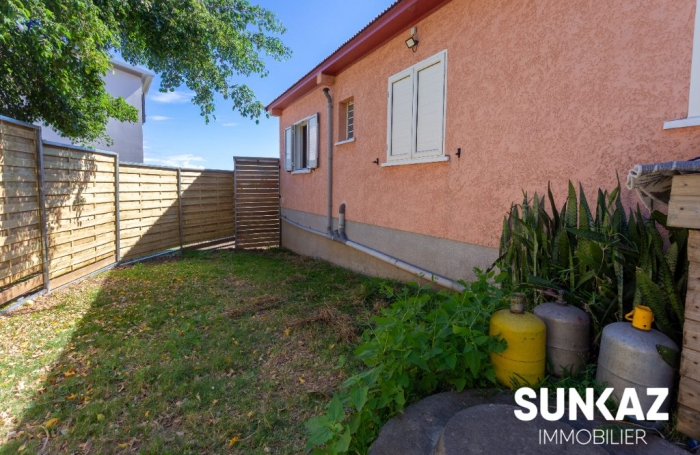 Location Maison 125.00m&sup2; 4 pièces Saint-Pierre