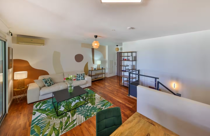 Vente Maison 69.78m&sup2; 3 pi&egrave;ces Saint Gilles les Bains