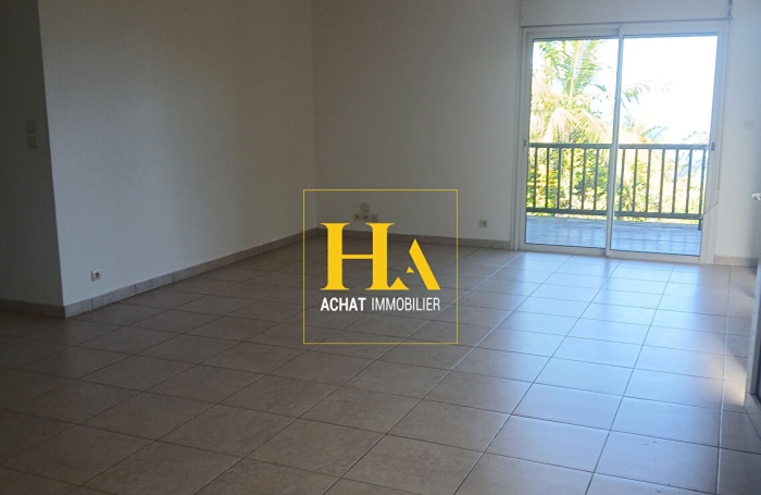 Vente Maison 80m&sup2; 4 pi&egrave;ces Petite &icirc;le