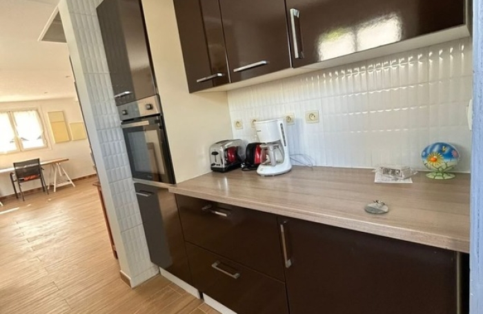 Location Maison 85m&sup2; 4 pièces Saint Gilles les Bains