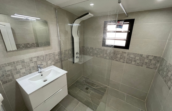 Location Maison 110.75m&sup2; 6 pi&egrave;ces Saint Denis