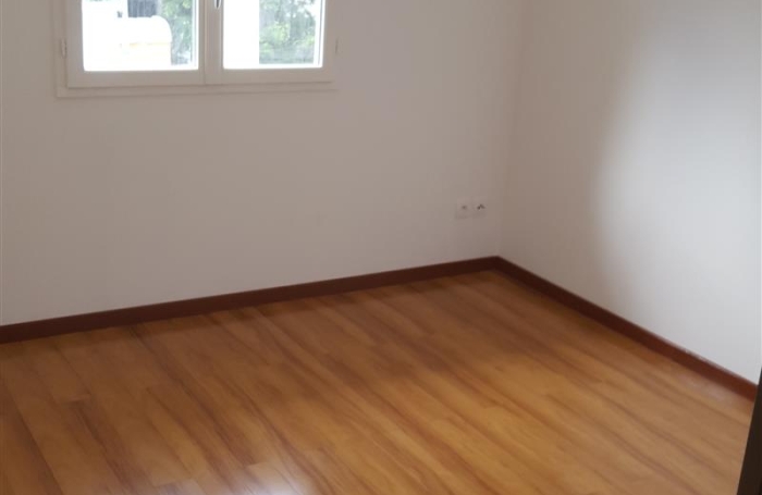 Location Maison 85m&sup2; 4 pi&egrave;ces Saint Denis