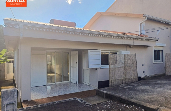 Location Maison 100.00m&sup2; 4 pièces Ravine des Cabris