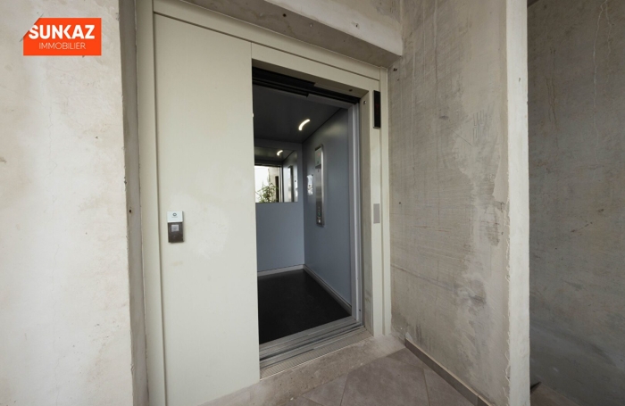 Location Local commercial 100.00m&sup2; Saint-Pierre